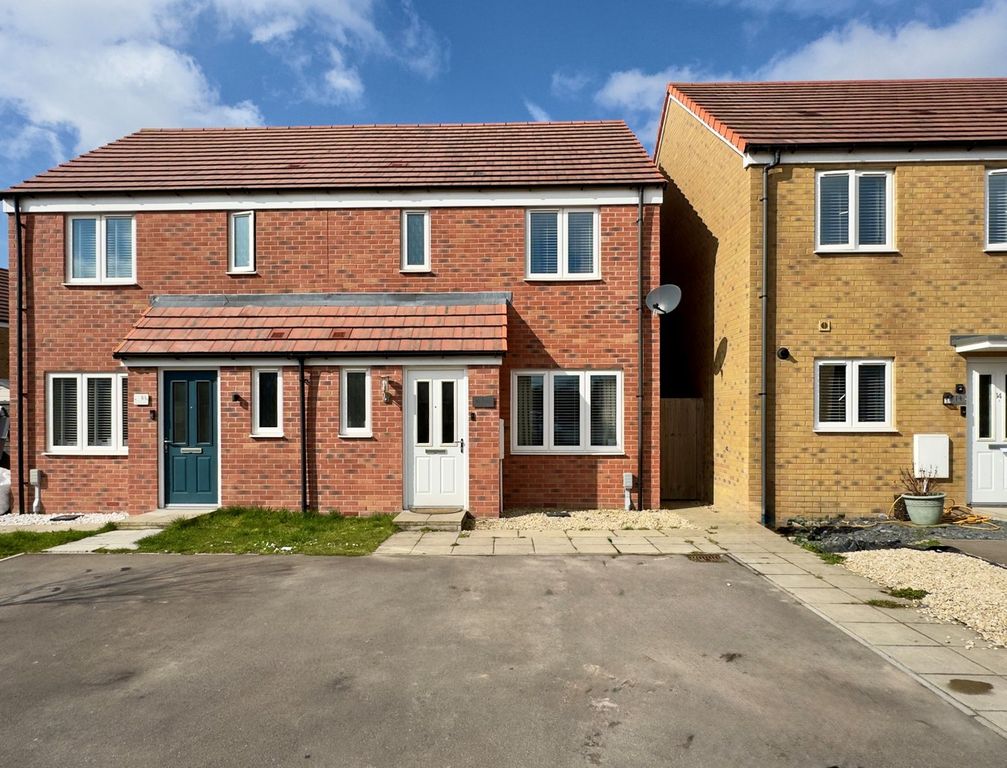 Property photo 1 of 12