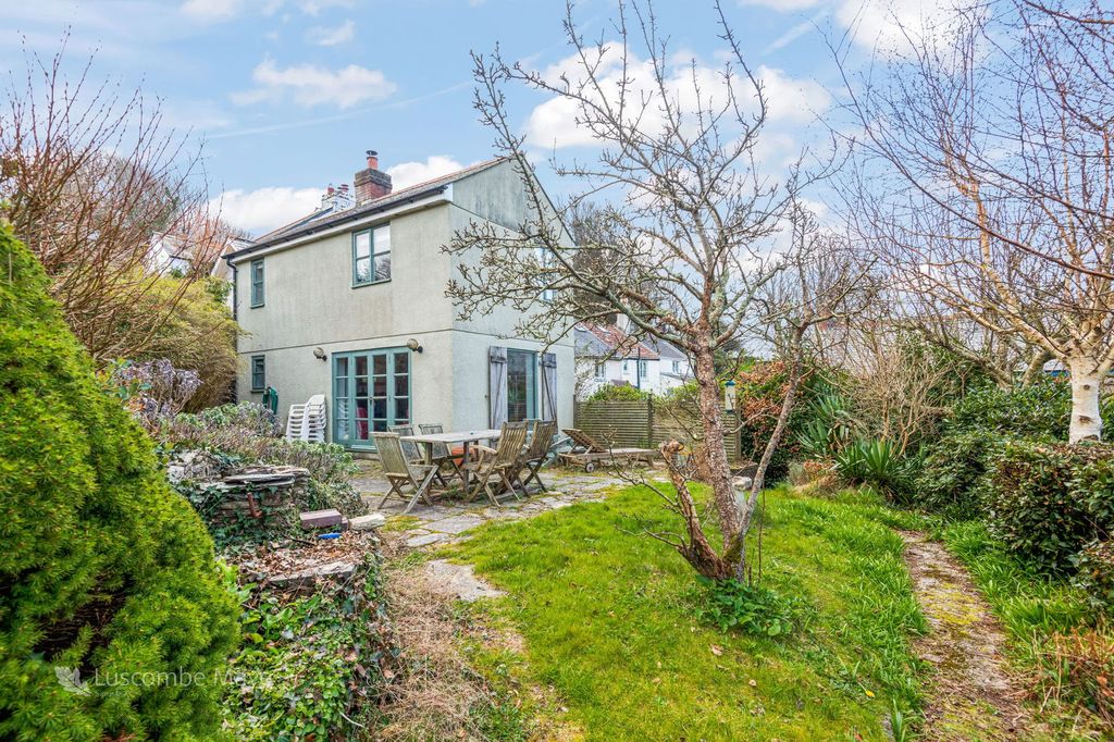 Property photo 1 of 14