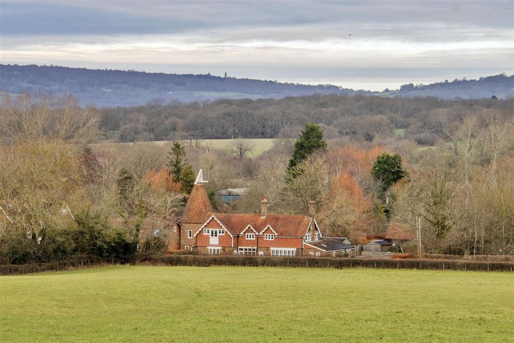 Property photo 3 of 28 -62432_2_066.Jpg