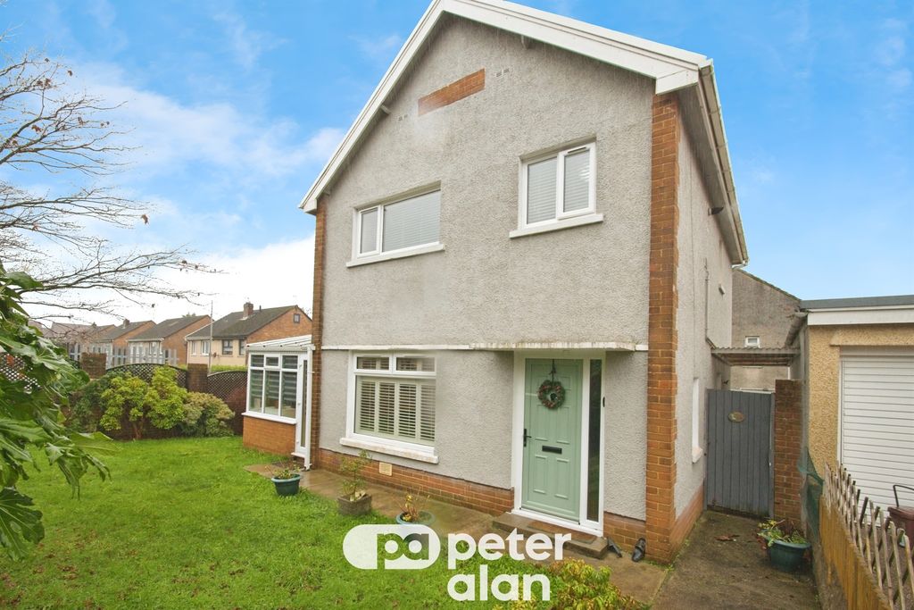 Property photo 1 of 26