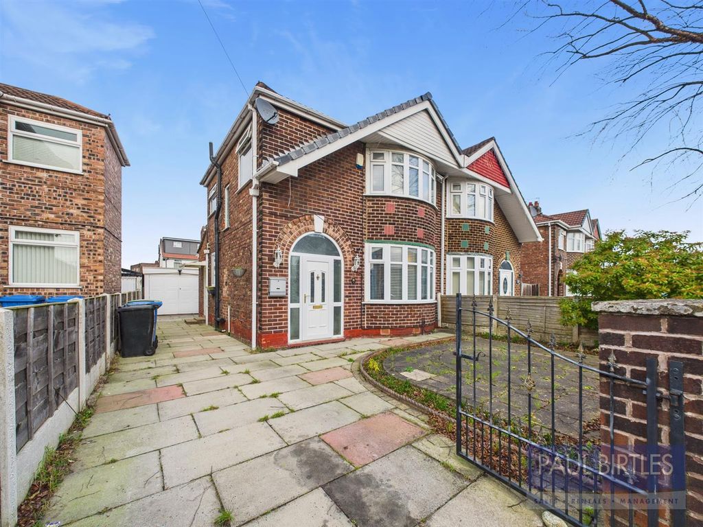 Property photo 1 of 19 Cam04378G0-Pr0246-Still020.Jpg