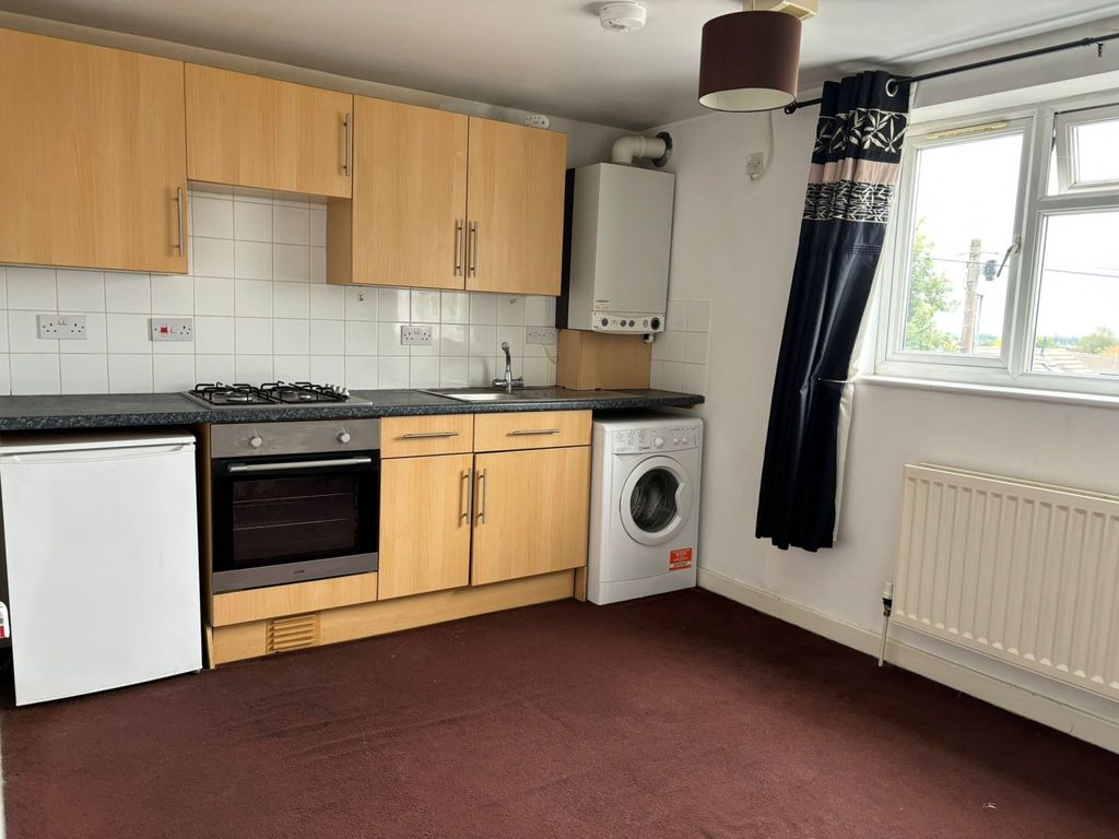 Property photo 1 of 4