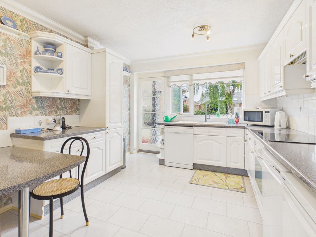 Property photo 2 of 31 5347964