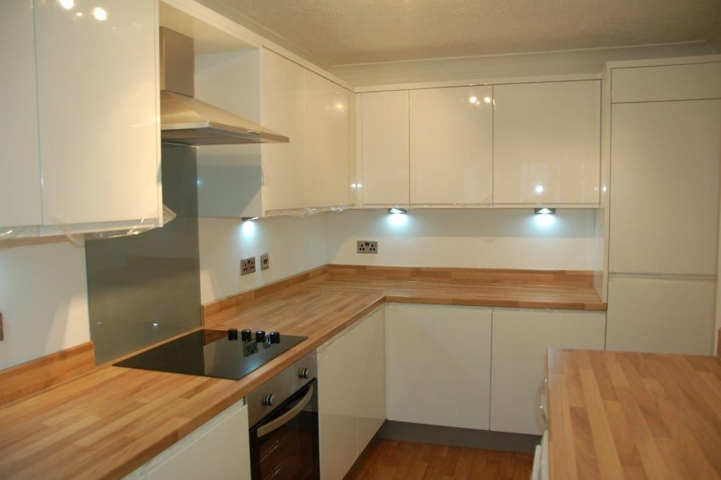 Property photo 2 of 5