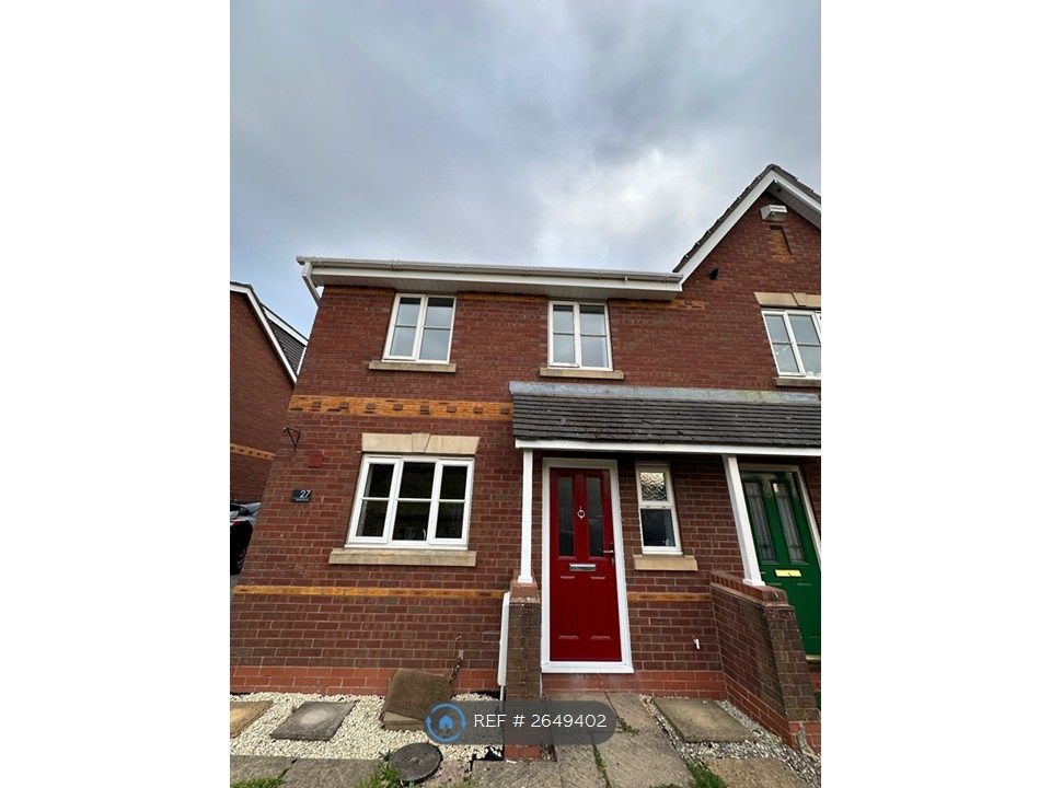 Property photo 2 of 23