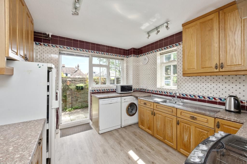 Property photo 3 of 24 Photo 3