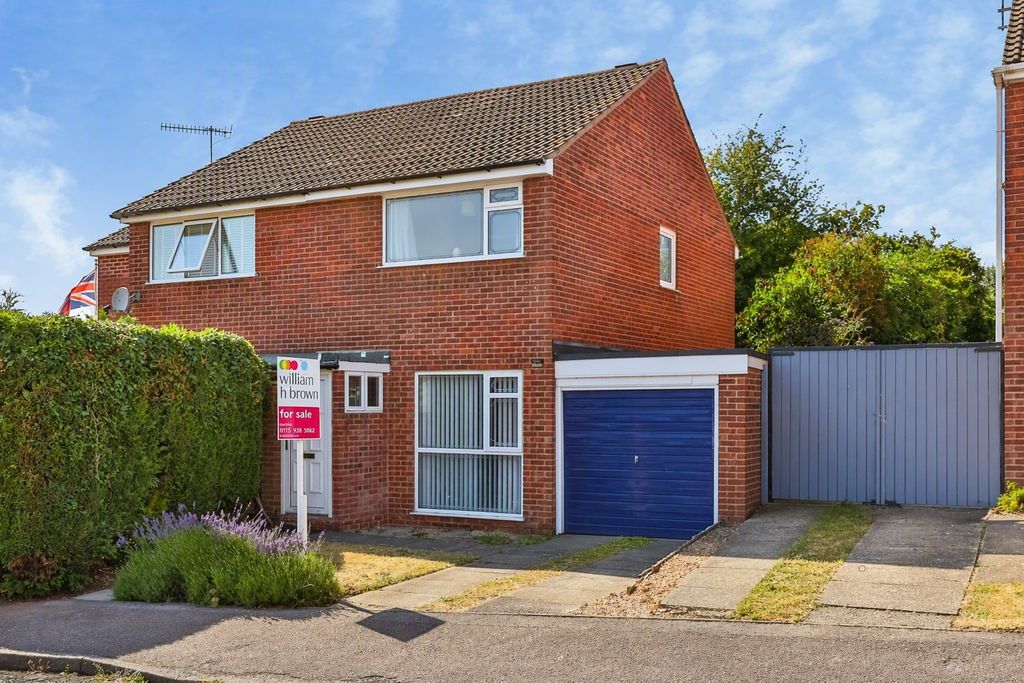 Property photo 1 of 19
