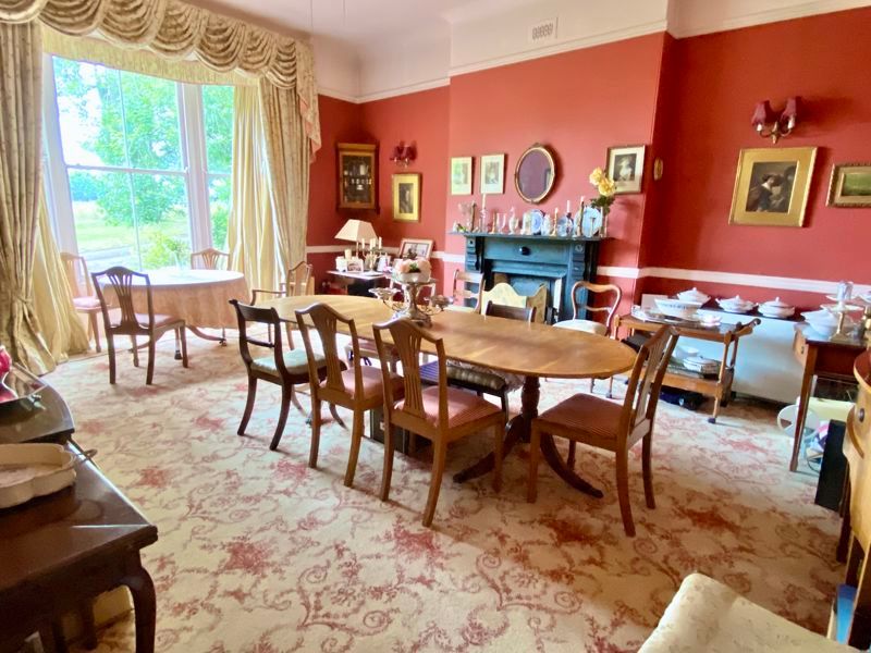Property photo 3 of 35 Dining Room