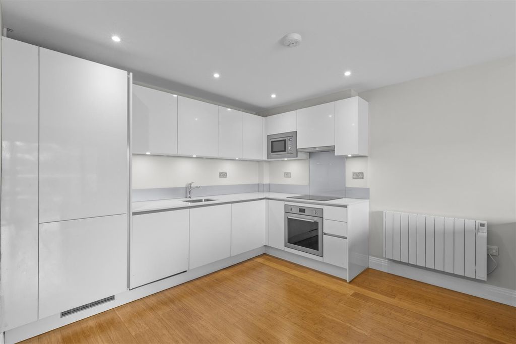 Property photo 2 of 13 Kitchen