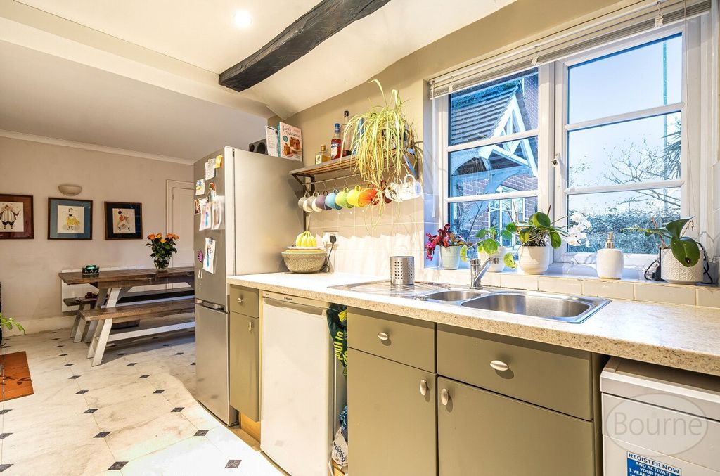 Property photo 3 of 26 Picture No. 24