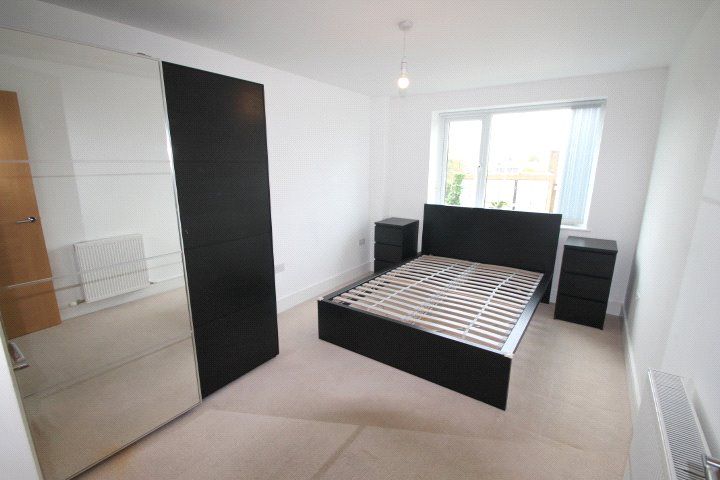 Property photo 2 of 7 Master Bedroom