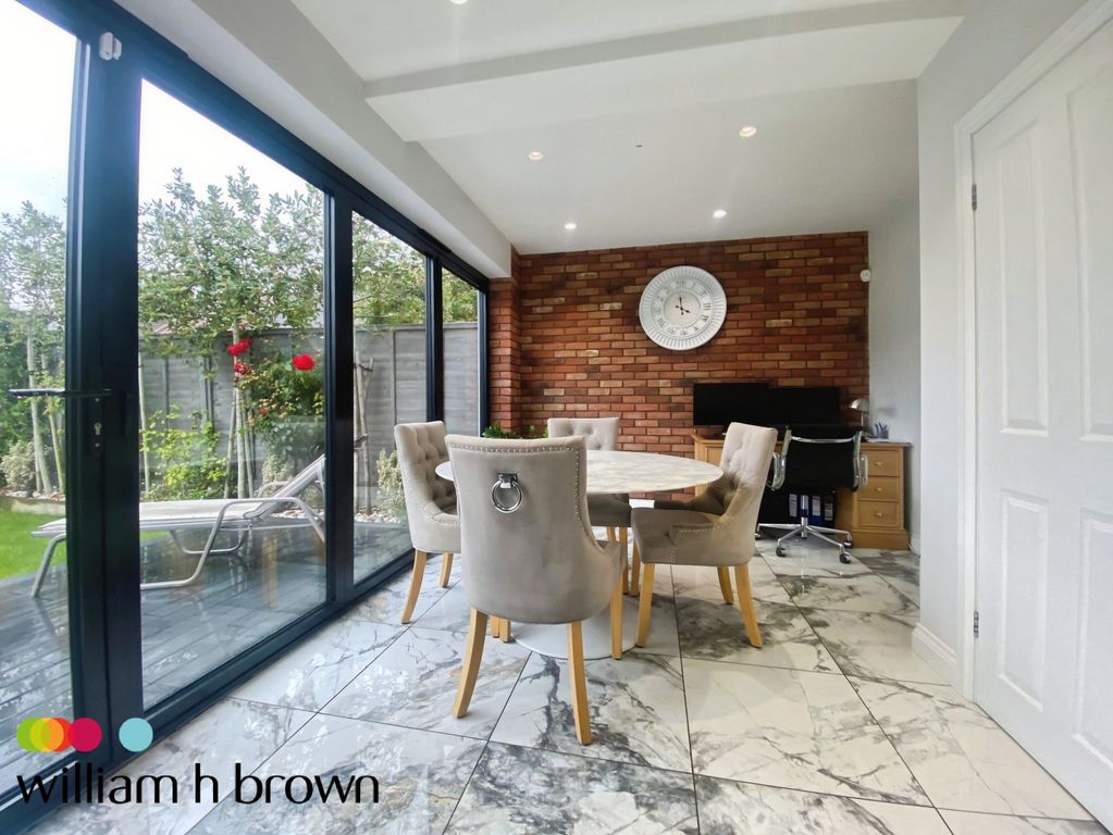 Property photo 2 of 15 Dining Room