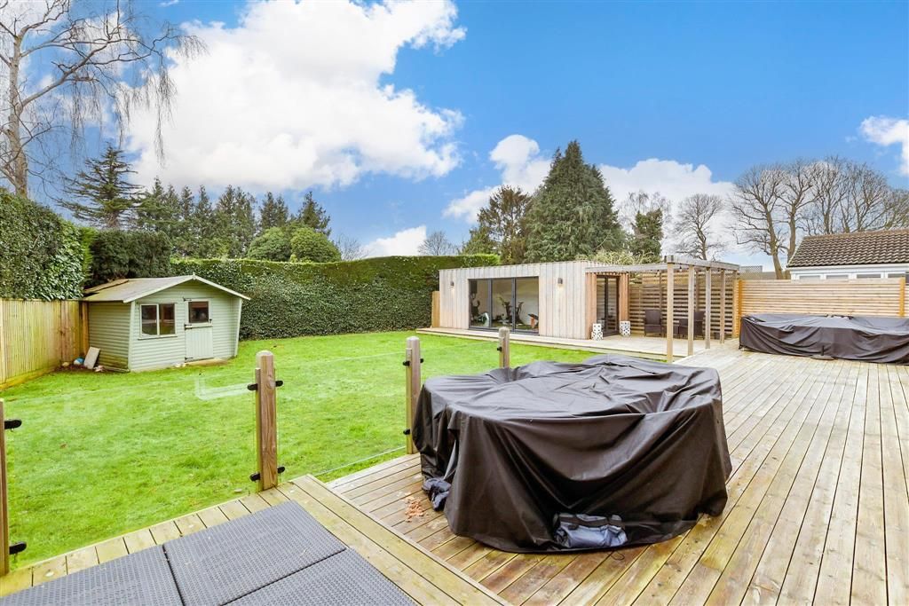 Property photo 2 of 18 Rear Garden