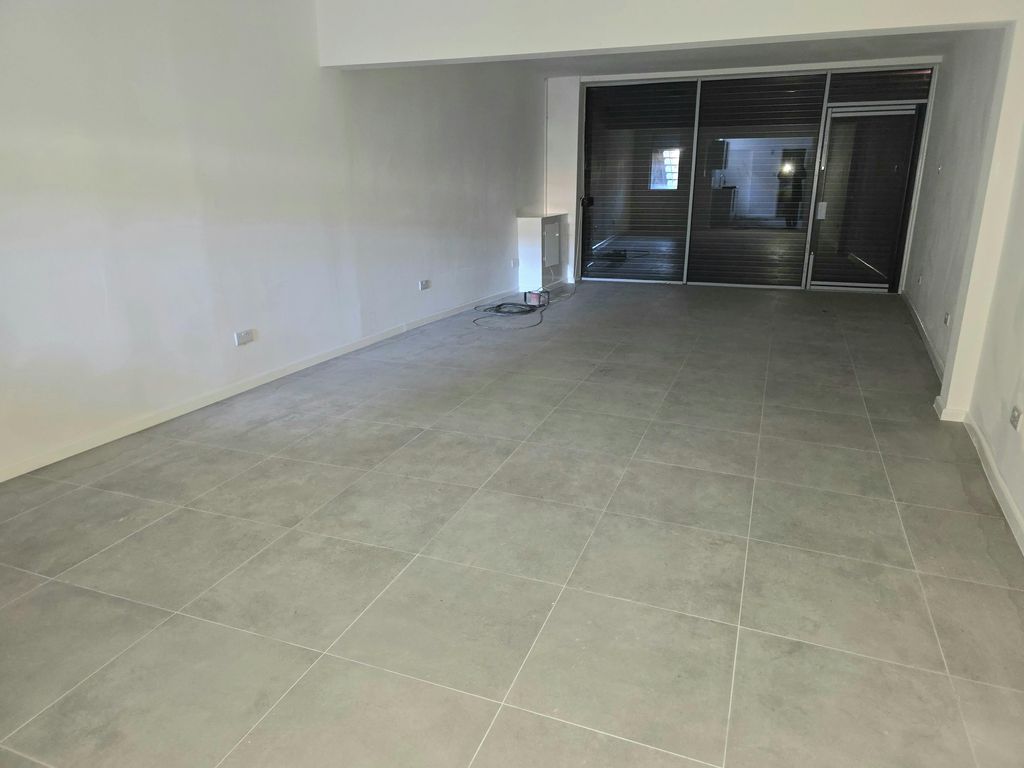 Property photo 3 of 5 Shop Floor