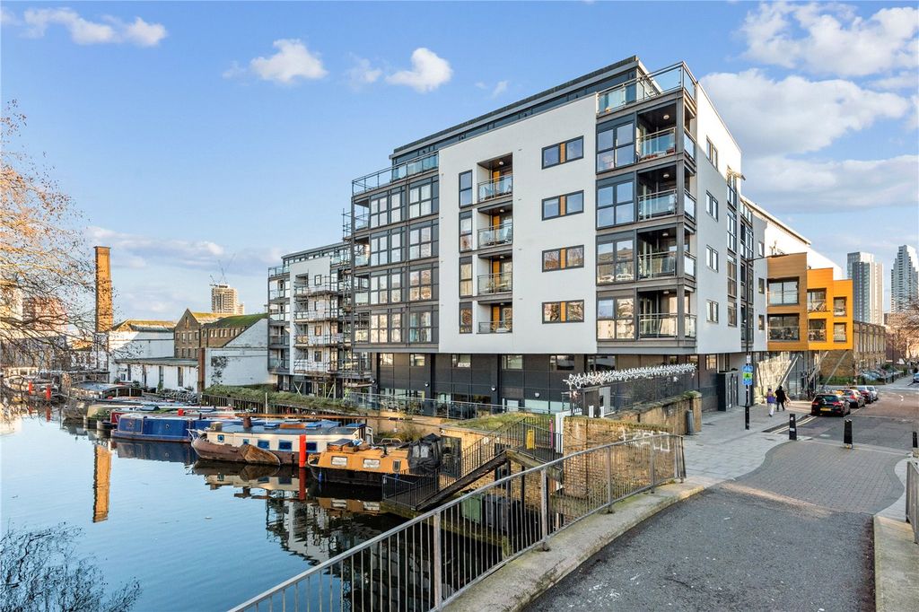 Property photo 2 of 12 Picture No. 10