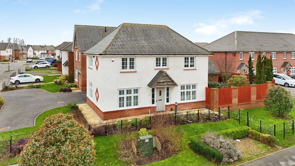 Property photo 1 of 21 4907701