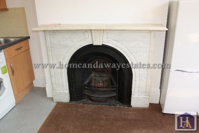 Property photo 3 of 11 Photo 1
