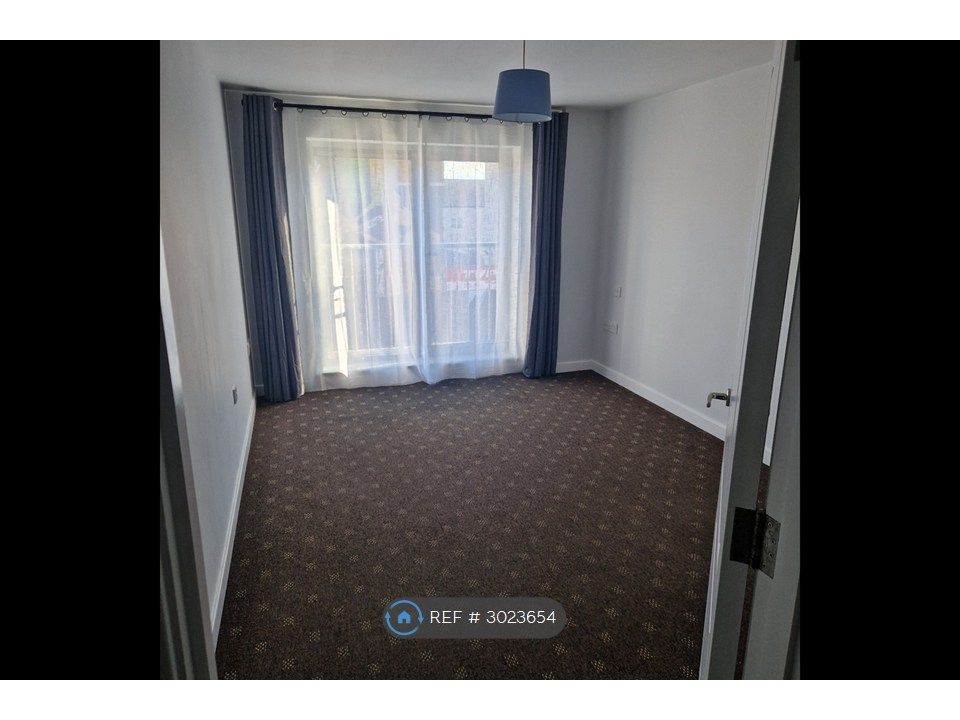 Property photo 3 of 19 1st Bedroom