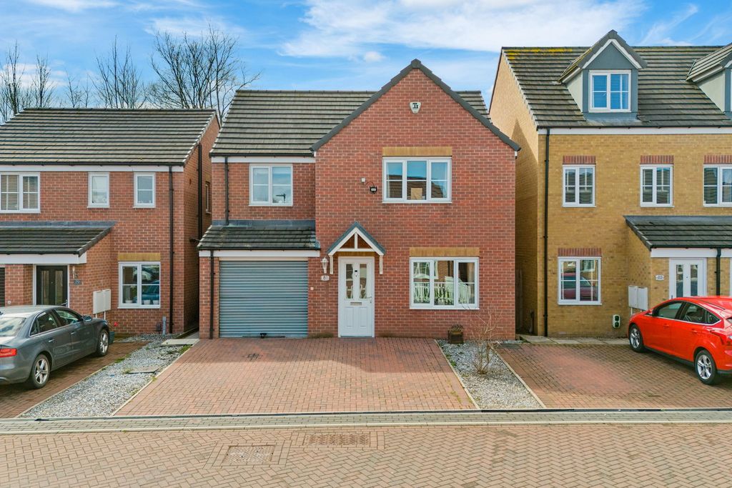 Property photo 1 of 24