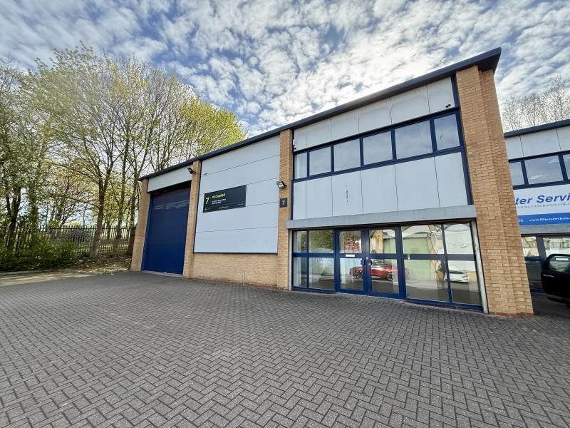 Property photo 1 of 9