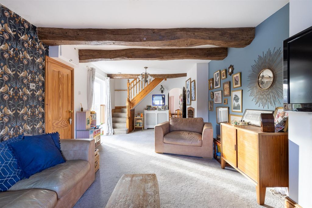 Property photo 2 of 18 16Easternroad-8.Jpg