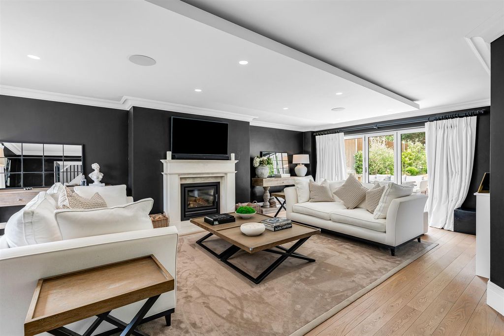 Property photo 3 of 69 Internal-7.Jpg