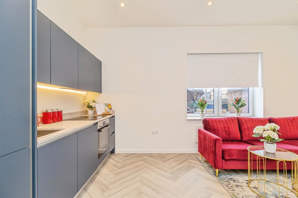 Property photo 3 of 16