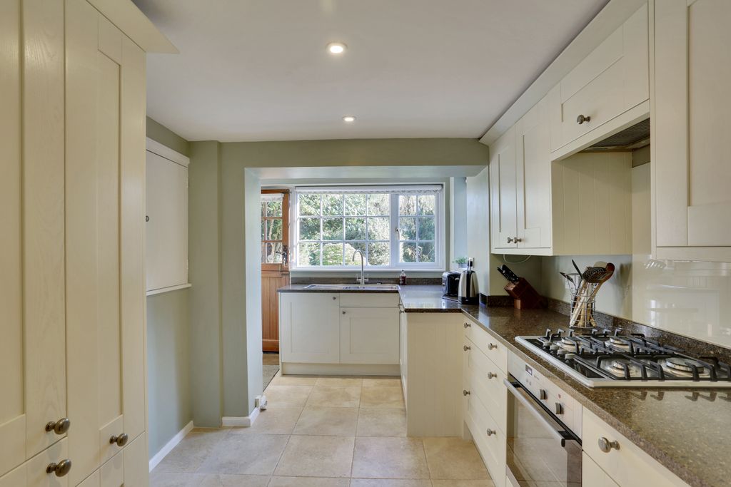 Property photo 2 of 13 Picture No.02