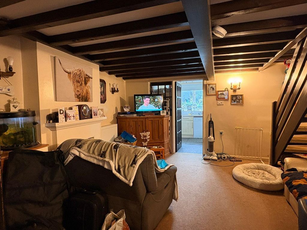 Property photo 2 of 14 Living Room