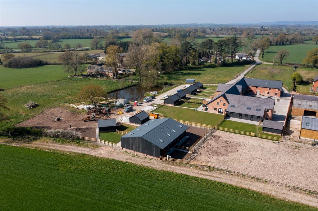 Property photo 3 of 31 Stokehallbarnsplot9-30.Jpg