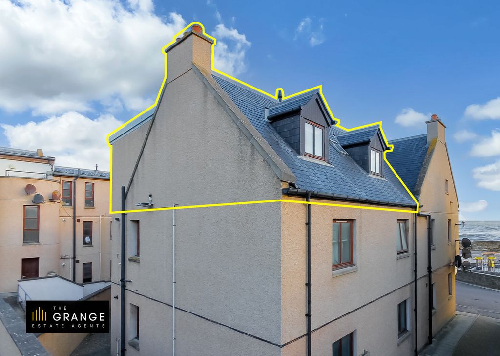 Property photo 1 of 32