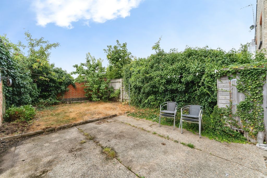 Property photo 3 of 30