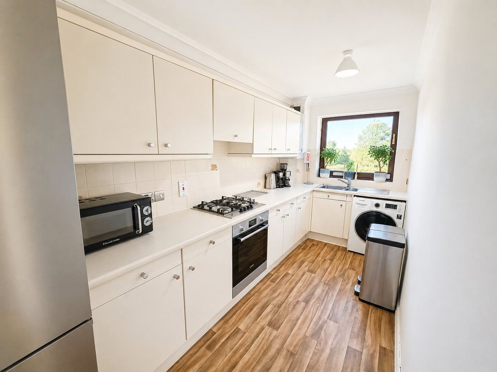 Property photo 1 of 12 Kitchen