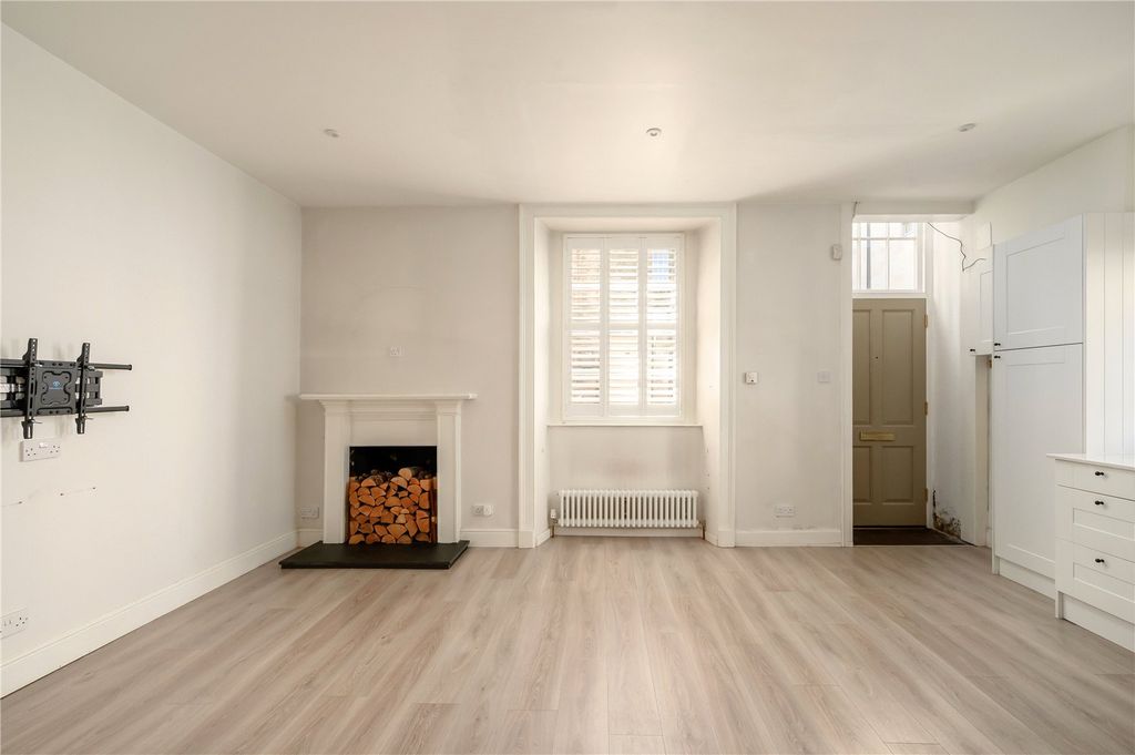 Property photo 3 of 11 Picture No. 09