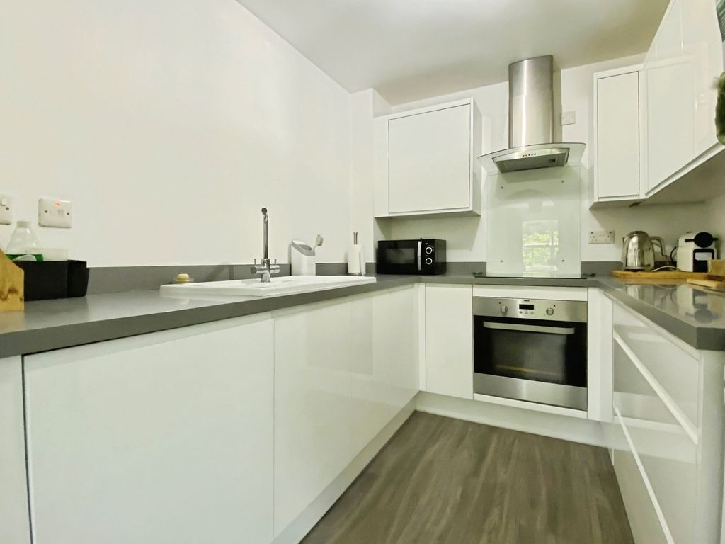 Property photo 2 of 13 Pbox-Img.Jpg