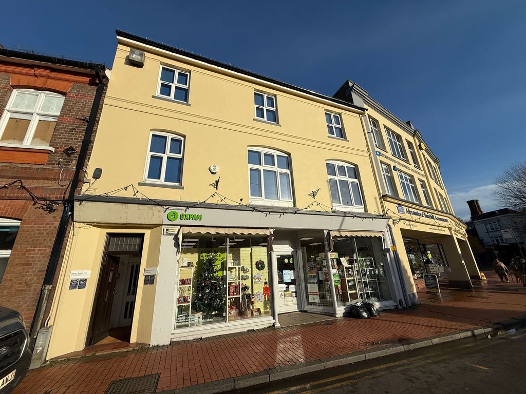 Property photo 1 of 9