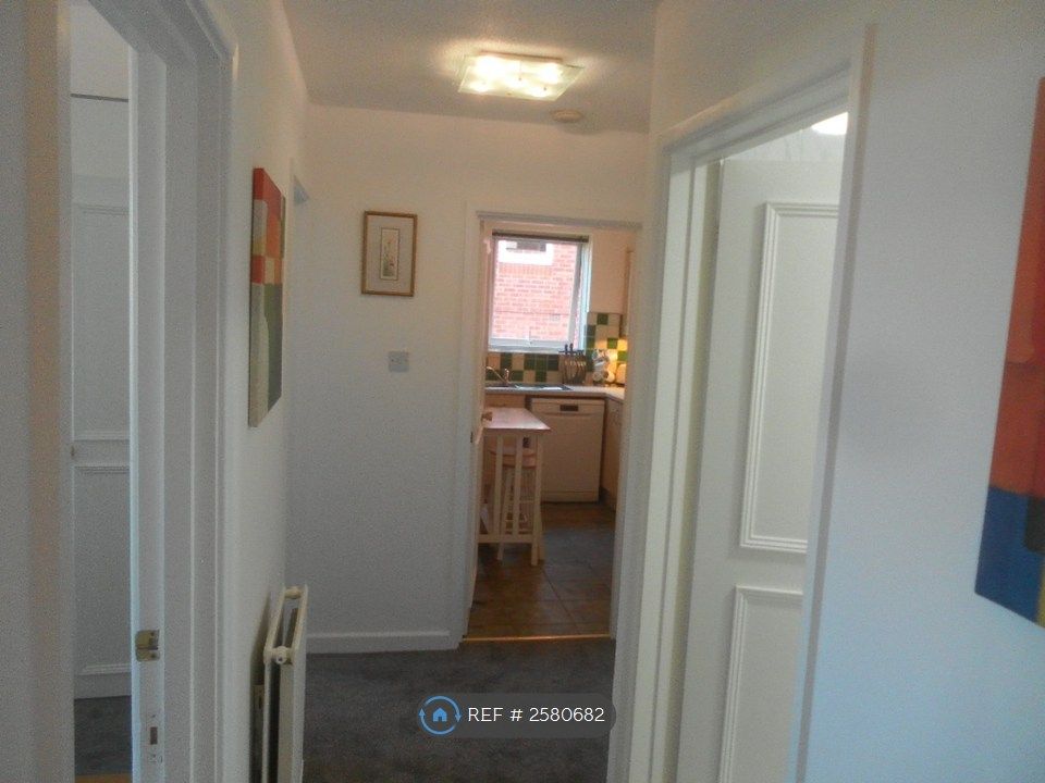 Property photo 3 of 11
