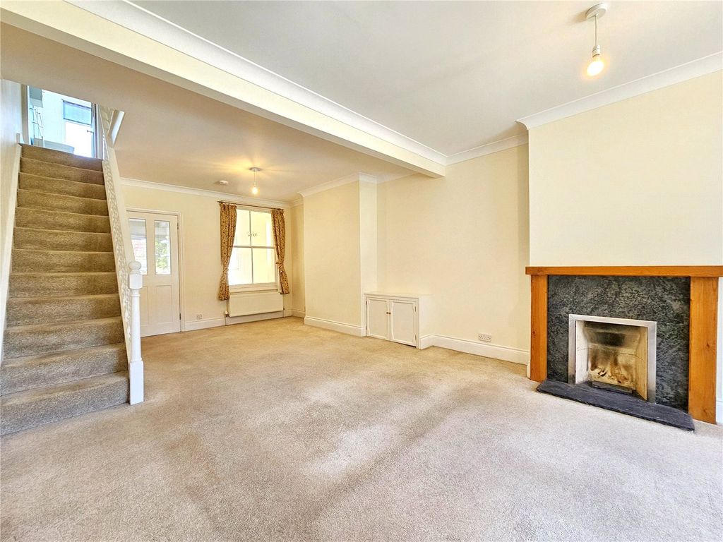 Property photo 2 of 12 Living Room