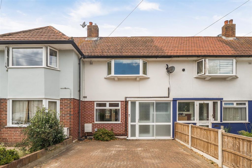 Property photo 1 of 17