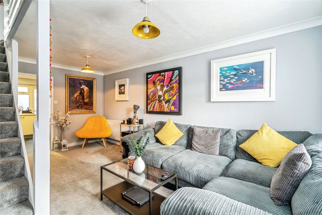 Property photo 2 of 15 Picture No. 16