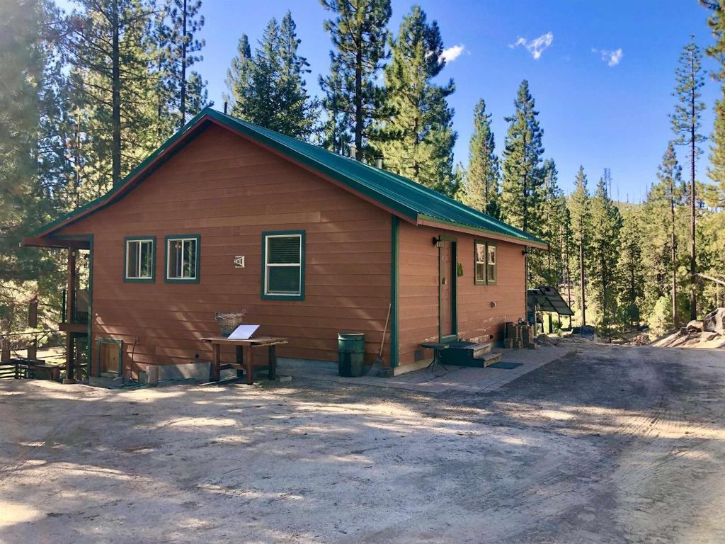 Property photo 1 of 26