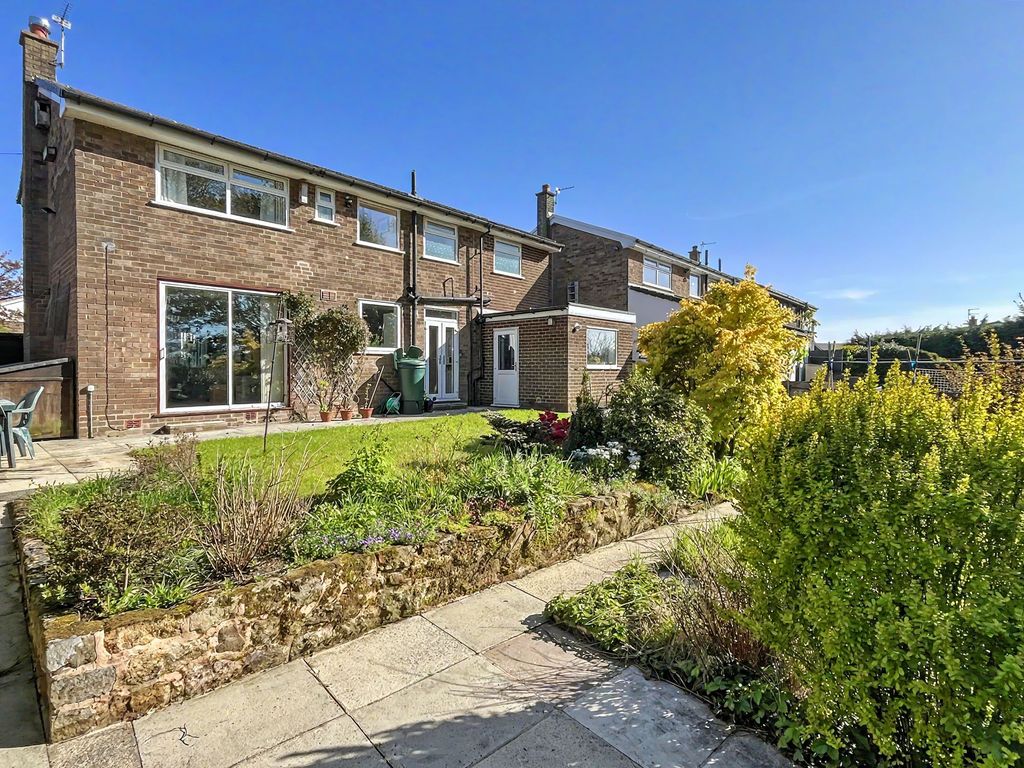 Property photo 2 of 37
