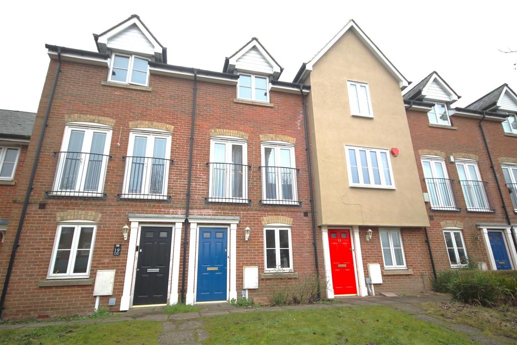 Property photo 1 of 30 Front 1.Jpg