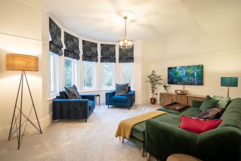 Property photo 2 of 11 Photo 1