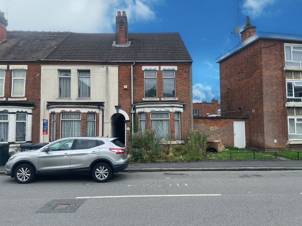 Property photo 1 of 2