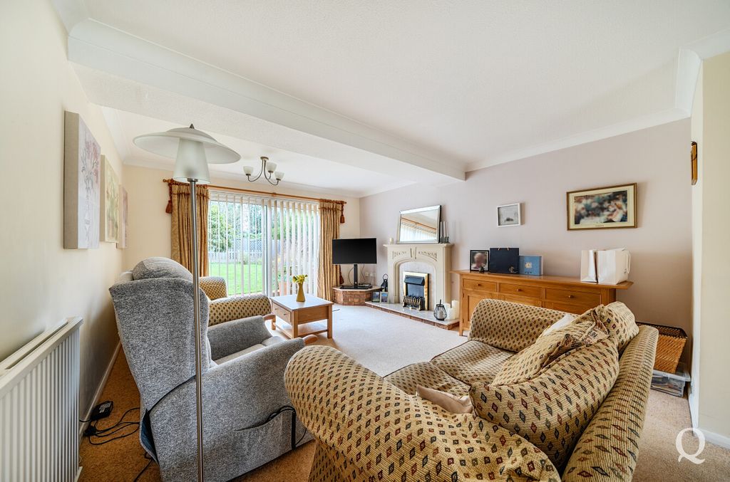 Property photo 2 of 28 2Fab86Bb-2582-478...