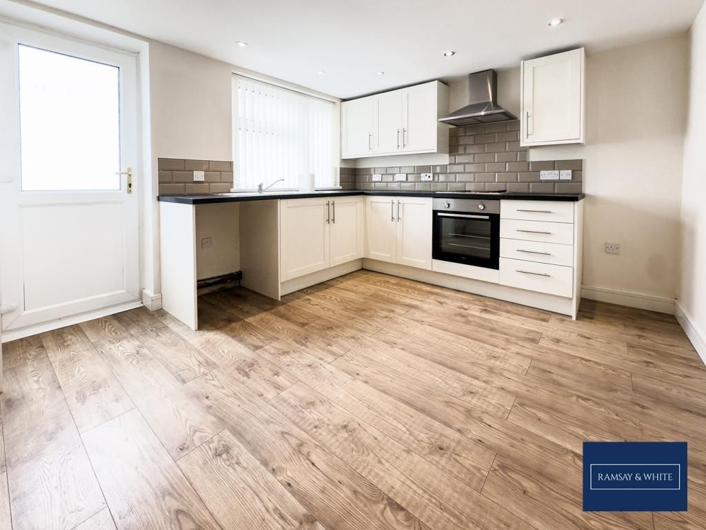 Property photo 3 of 9 Photo 3