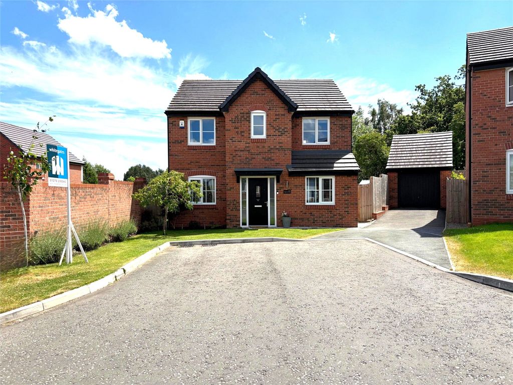 Property photo 1 of 34 Picture No. 45