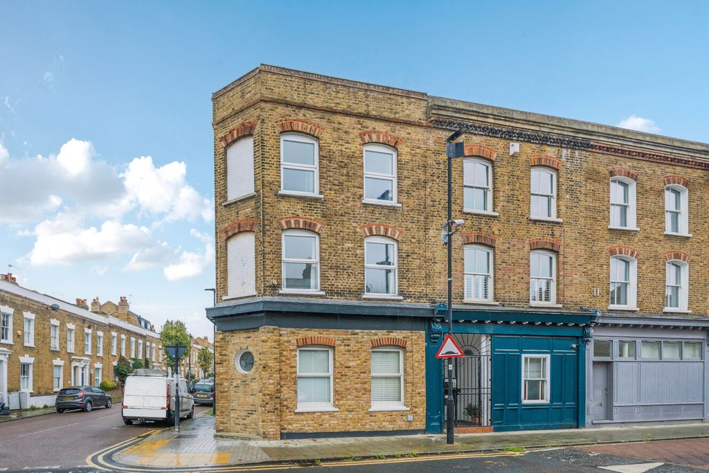 Property photo 1 of 20 21-6Ad786E04B99d-...
