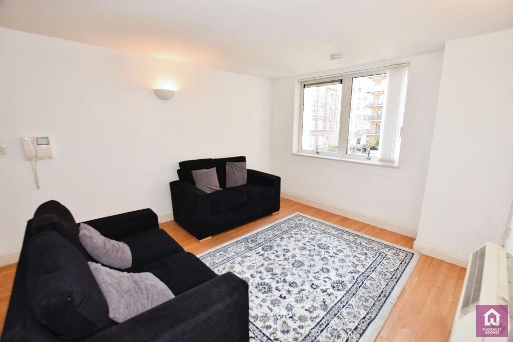 Property photo 2 of 14 Picture No. 24